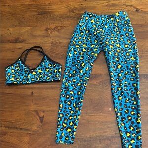 Goldsheep women’s Blue Leopard Neon Print Leggings & Sports Bra Set size small